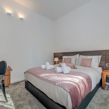 Frühstückspension Starlight Luxury Split