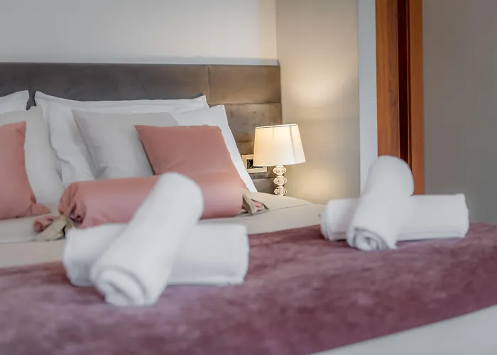 Starlight Luxury 4*