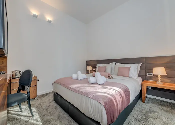 Bed and Breakfast Starlight Luxury Σπλιτ