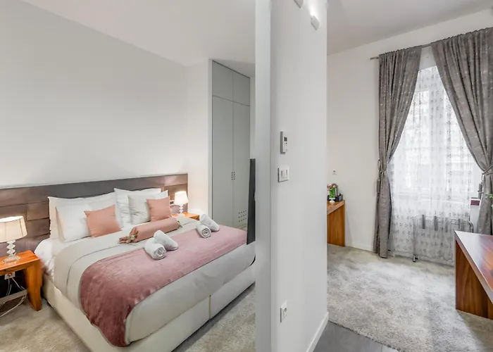 Starlight Luxury 4* Σπλιτ