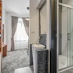 Starlight Luxury 4*