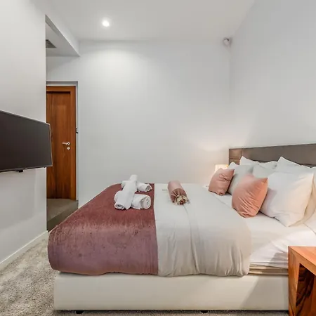 فندق مبيت وإفطار Starlight Luxury