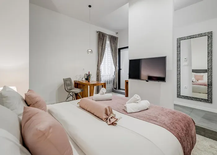 Starlight Luxury לינה וארוחת בוקר ספליט